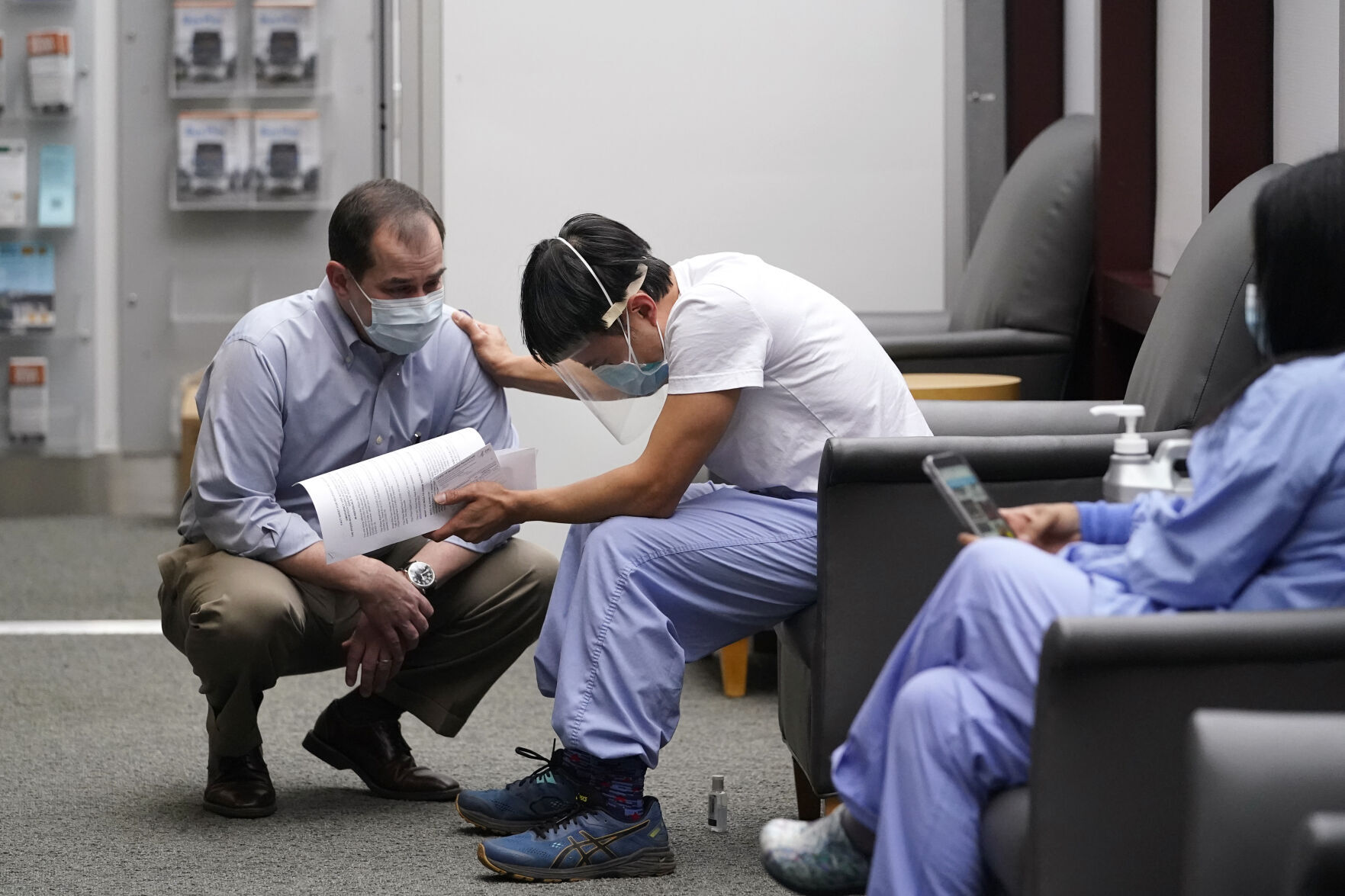 Virus Outbreak Half Million Dead Photo Gallery